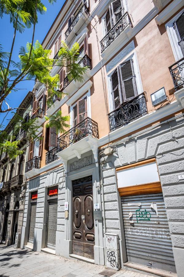 Cagliarifornia Bed & Breakfast Bagian luar foto